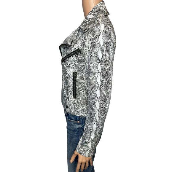 Alice+Olivia Lambleather Snake Print Moto Jacket Size Small Cropped Black White - Picture 11 of 11